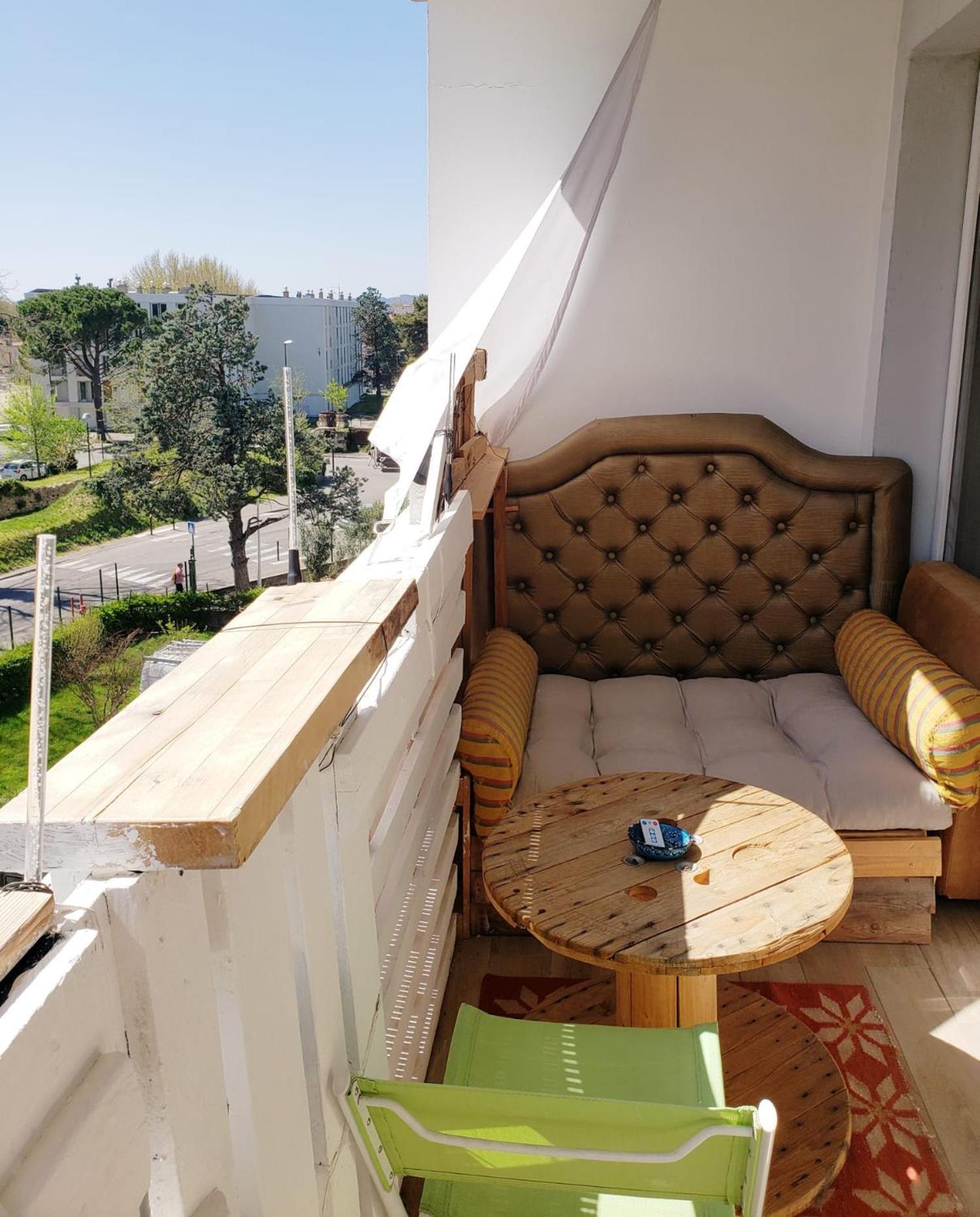 From 1 To 6 - Bathtubs In - Air Conditioned Residential - Self-arrival - Wifi - Netflix - Kitchen - Laundry - Parking Appartamento Avignone