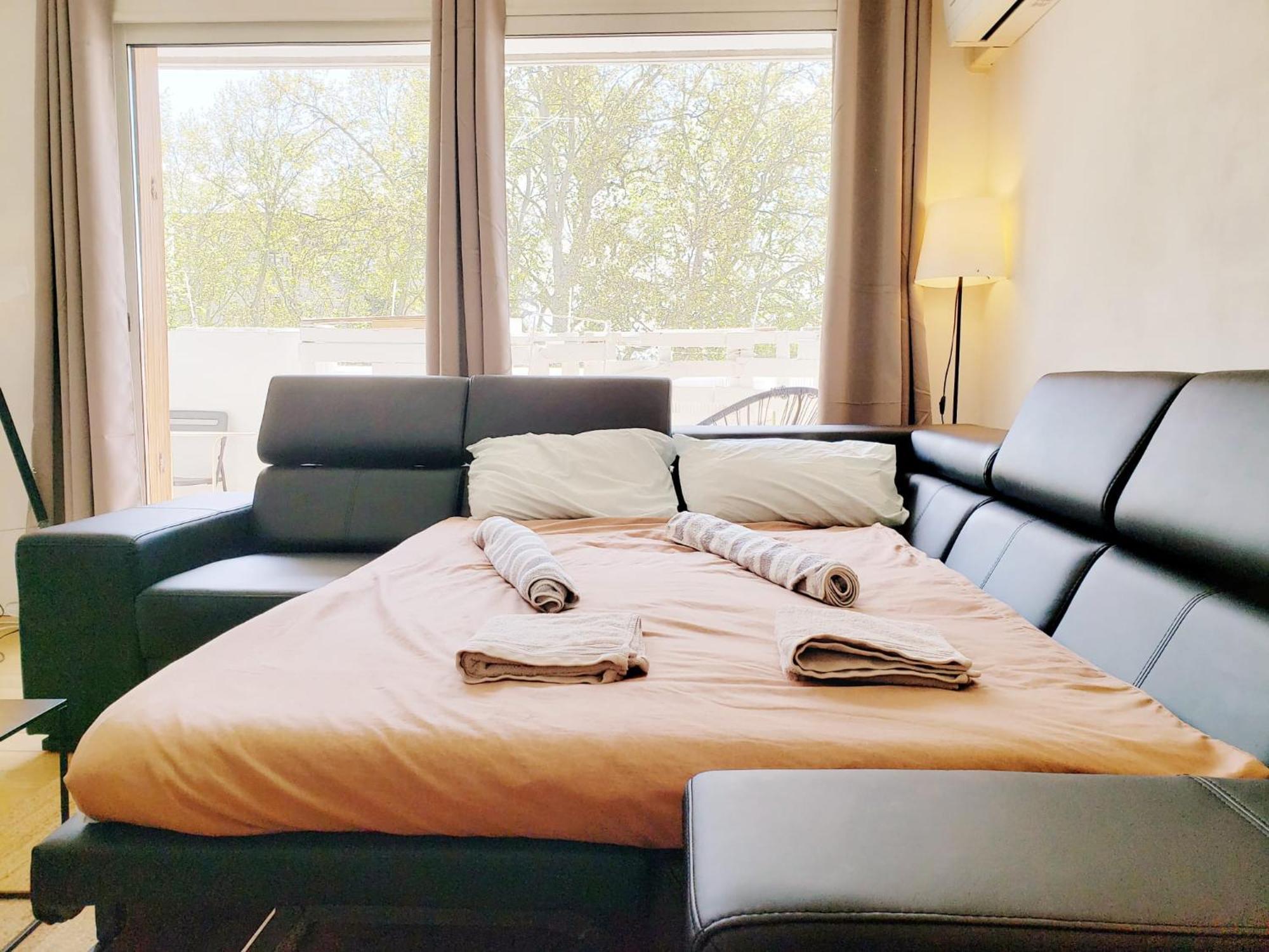 From 1 To 6 - Bathtubs In - Air Conditioned Residential - Self-arrival - Wifi - Netflix - Kitchen - Laundry - Parking Apartment